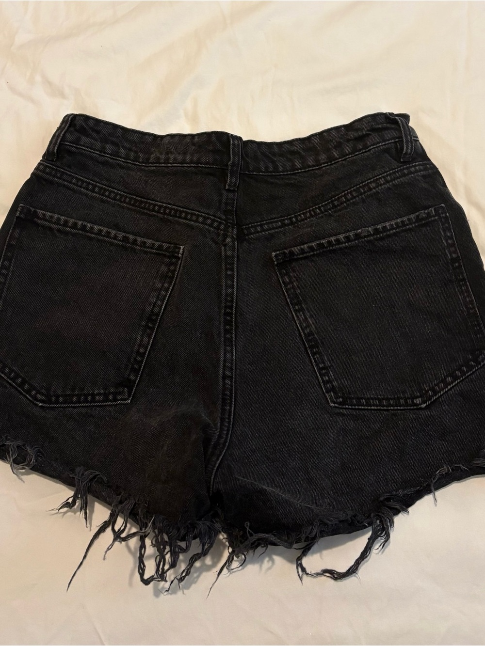 Zara Black High-Rise Distressed Denim Shorts - Picture 3 of 4